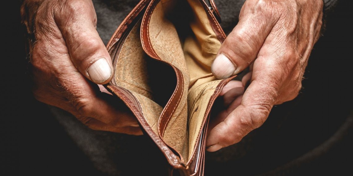 Ekonomska propast običnog čoveka i srednje klase u Srbiji