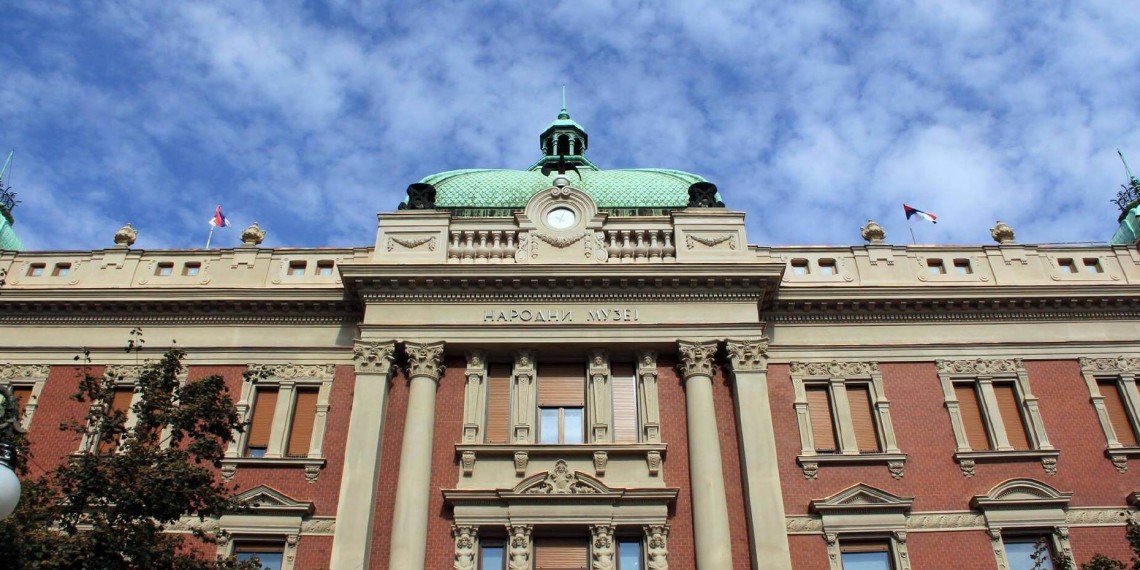 Budućnost je, na žalost pojedinaca, naša obaveza!