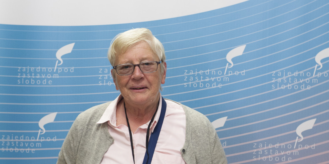 Srbijanka Turajlić-Srbija ne može da krene napred žmureći na period devedesetih