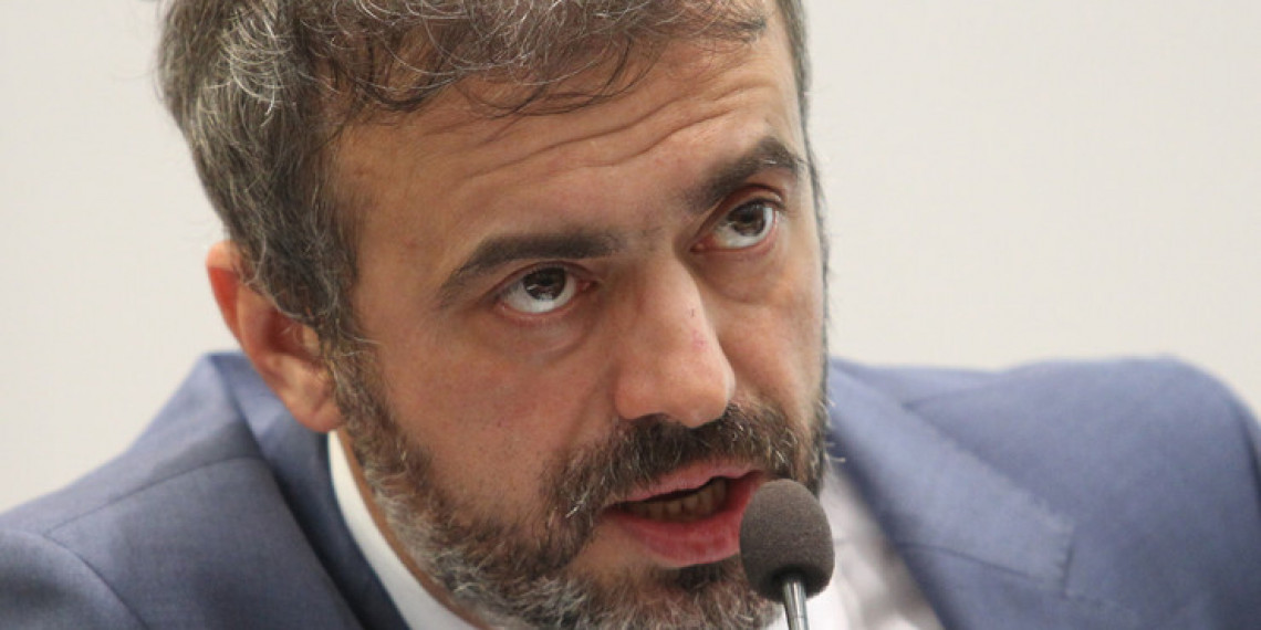 Sergej Trifunović-Za lažnog doktora Sinišu Malog ostavka bi bila luksuz