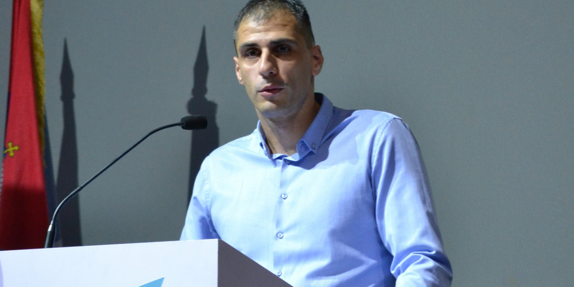 Aleksandar Radoičić-Sto dana kontinuiteta korupcije, pljačkanja i devastacije države