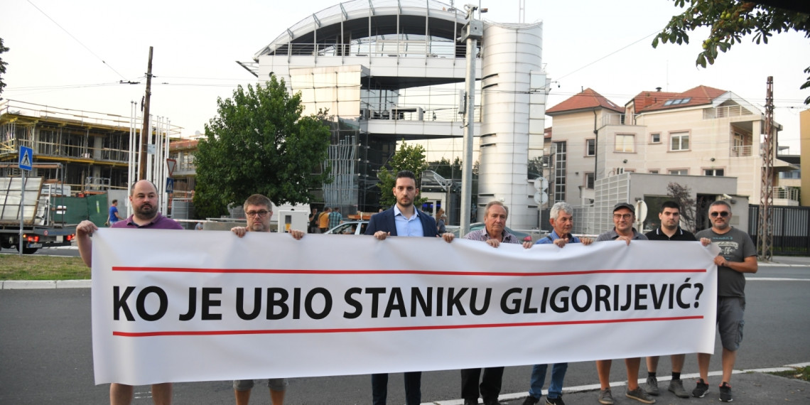 Pavle Grbović ispred Pinka – Vučiću pokaži nam snimak dva minuta iz Doljevca